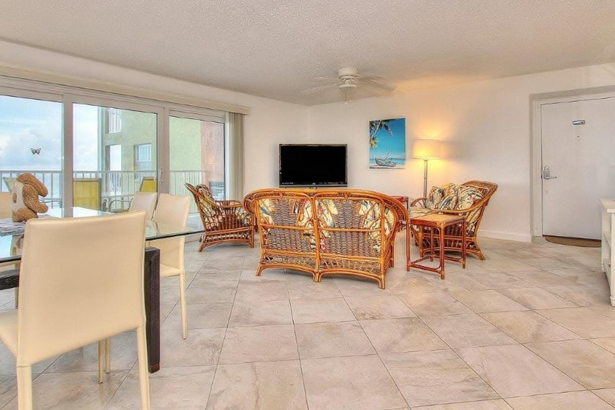 Holiday Villas III 201 Clearwater Beach Exterior photo